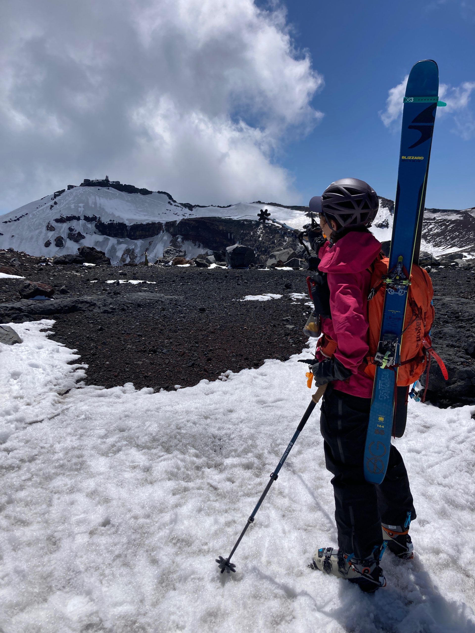 富士山　スキー滑走　その２